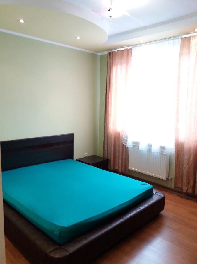 Ferienwohnung 3-К Квартира Iwano-Frankiwsk Exterior foto