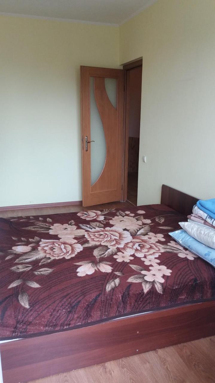Ferienwohnung 3-К Квартира Iwano-Frankiwsk Exterior foto